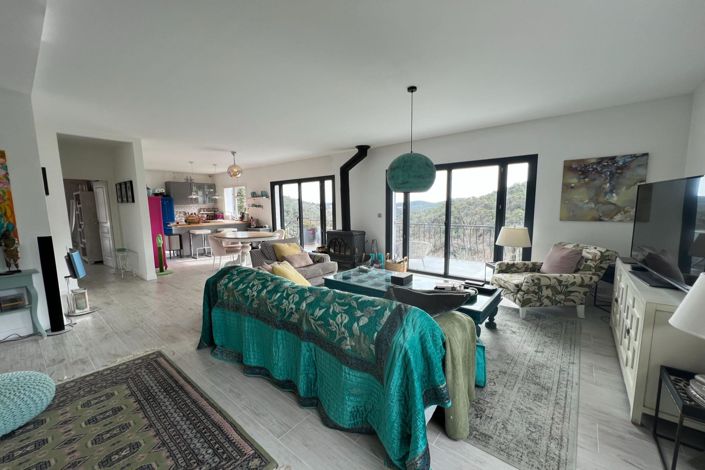 Image No.4-3 Bed House for sale