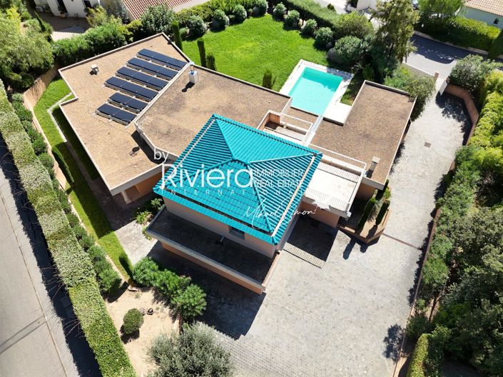 Image No.5-6 Bed House for sale