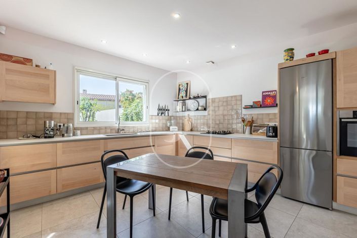 Image No.3-3 Bed House for sale