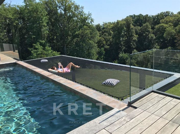 Image No.12-4 Bed House for sale