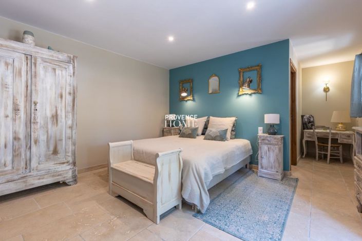 Image No.12-4 Bed House for sale