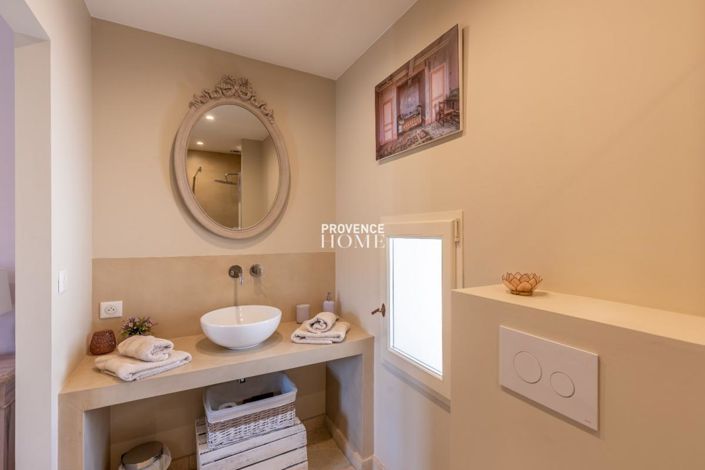 Image No.15-4 Bed House for sale