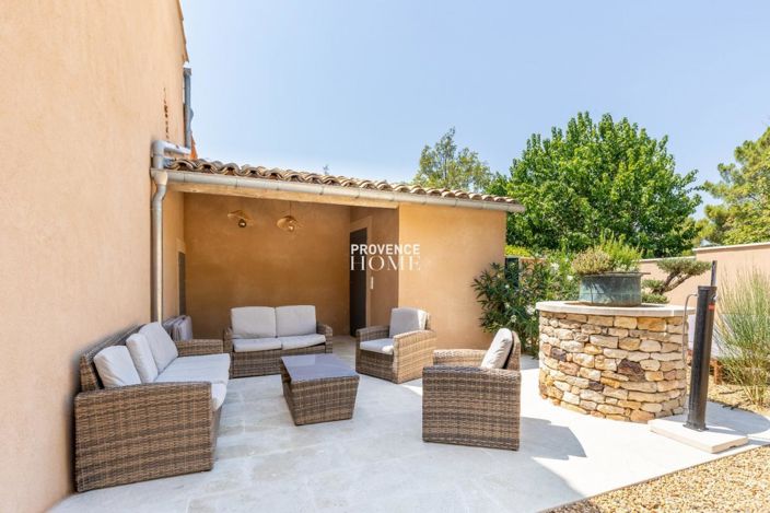 Image No.9-4 Bed House for sale