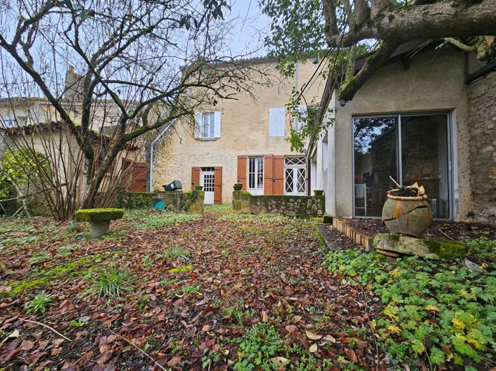 Image No.1-4 Bed House for sale