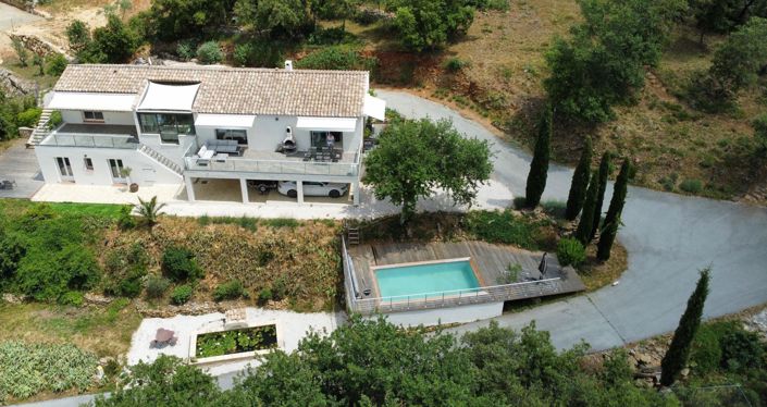 Image No.2-5 Bed House for sale