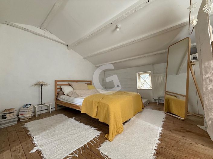 Image No.8-4 Bed House for sale