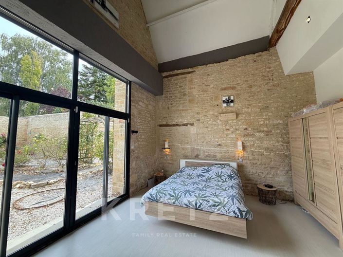 Image No.12-4 Bed House for sale