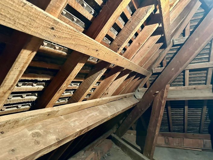 Image No.19-4 Bed House for sale