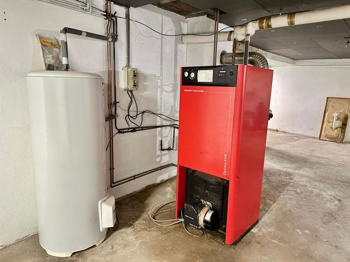 Image No.22-4 Bed House for sale