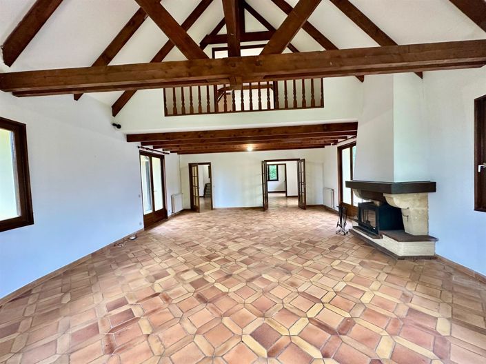 Image No.6-4 Bed House for sale