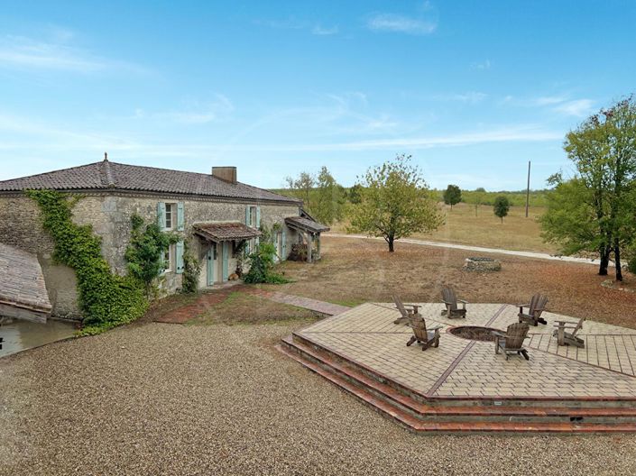 Image No.17-7 Bed House for sale