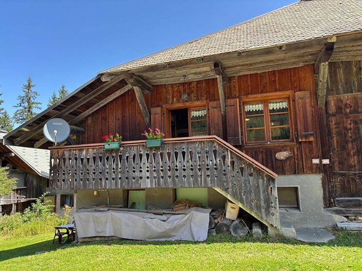 Image No.15-2 Bed House for sale