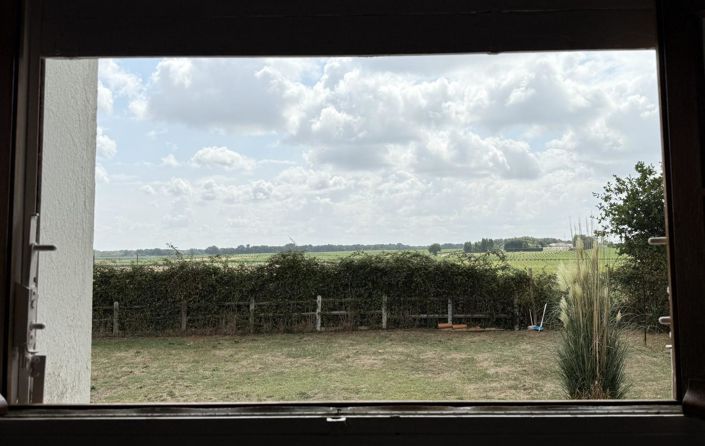 Image No.10-4 Bed House for sale