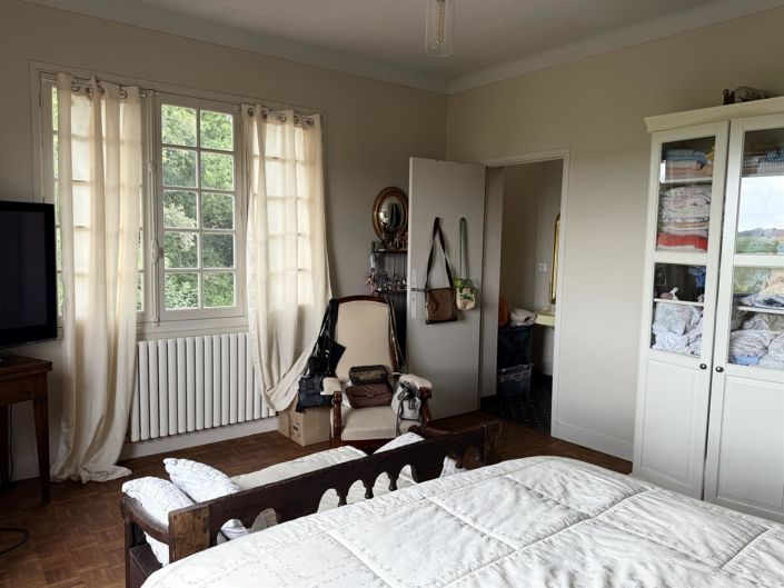 Image No.17-4 Bed House for sale