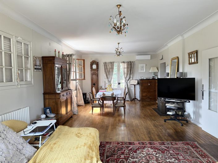 Image No.5-4 Bed House for sale