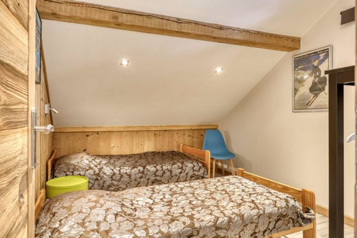 Image No.8-4 Bed House for sale