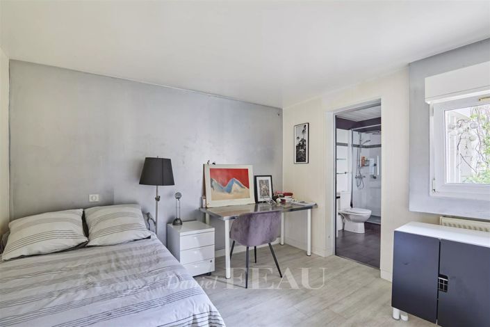 Image No.15-6 Bed House for sale