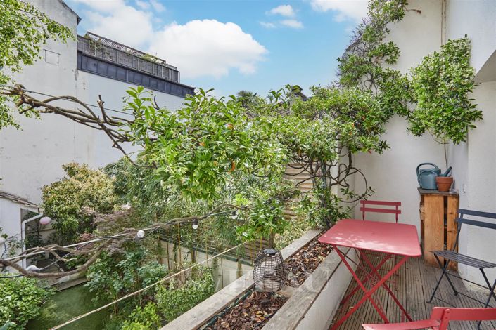 Image No.6-6 Bed House for sale