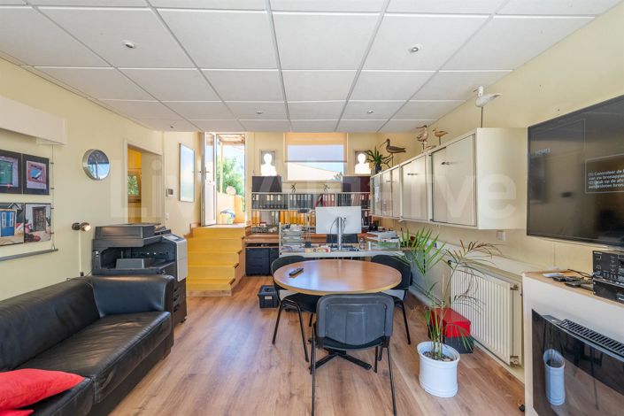 Image No.40-4 Bed House for sale