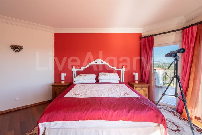 Image No.29-3 Bed House for sale