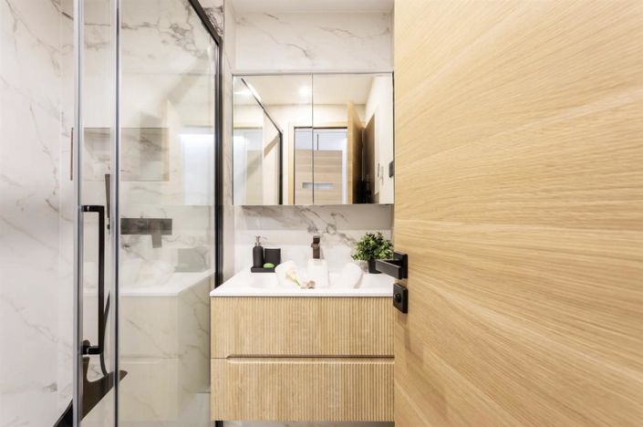 Image No.16-2 Bed Apartment for sale