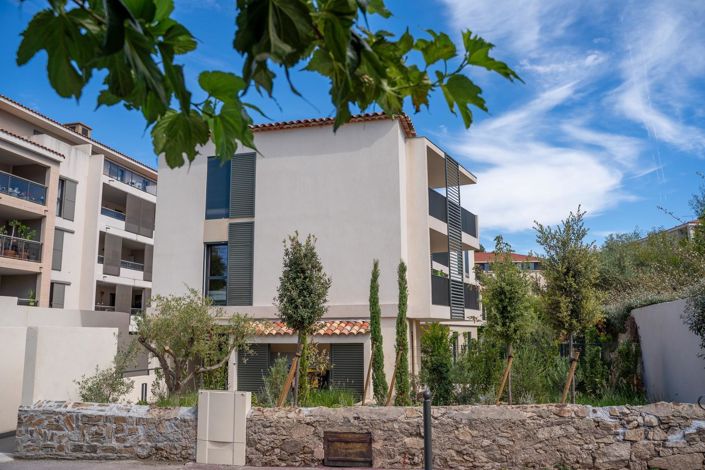 Image No.13-2 Bed Apartment for sale