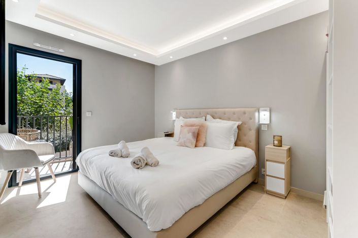 Image No.8-2 Bed Apartment for sale