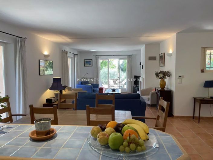 Image No.9-3 Bed House for sale