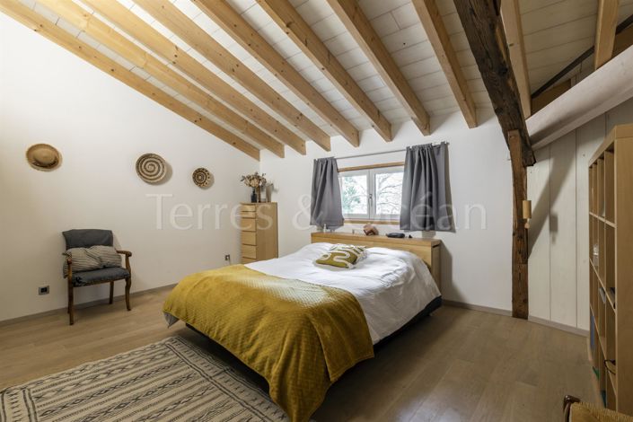 Image No.11-6 Bed House for sale