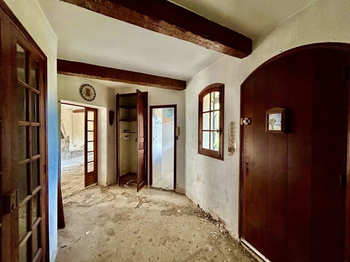 Image No.9-House for sale