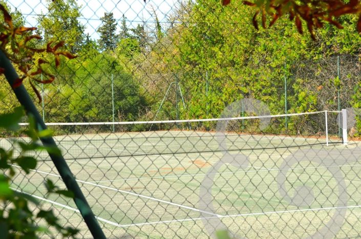 Image No.14-8 Bed House for sale