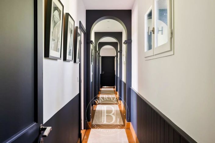 Image No.15-6 Bed House for sale