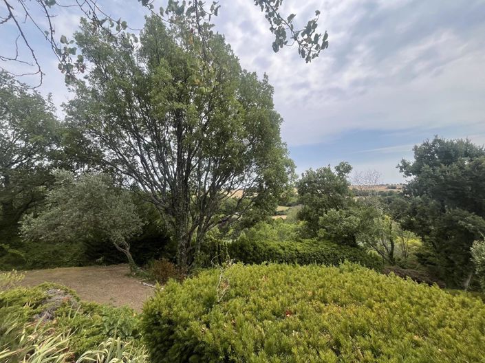 Image No.8-6 Bed House for sale