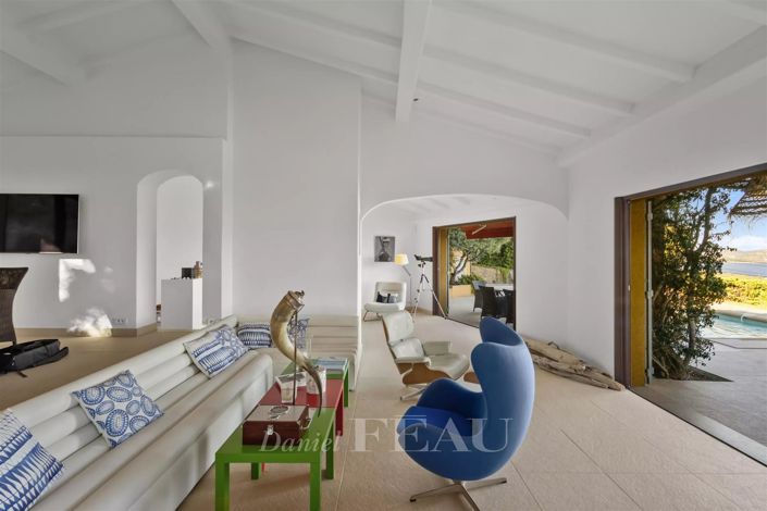 Image No.20-5 Bed House for sale