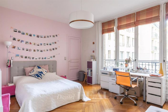 Image No.13-4 Bed Apartment for sale