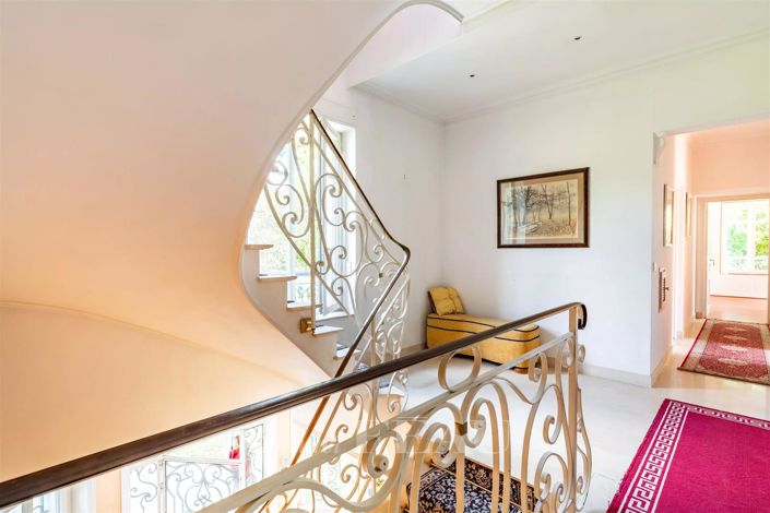 Image No.10-House for sale