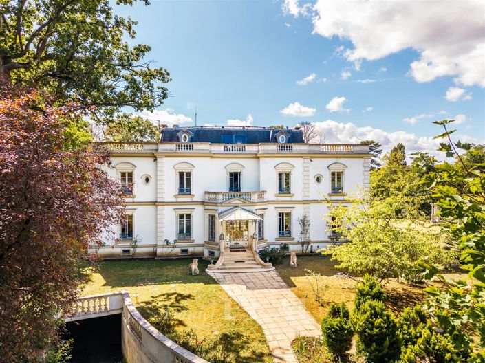 Image No.2-House for sale