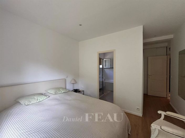 Image No.13-5 Bed House for sale