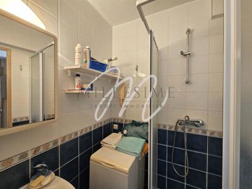 a150xhs65qm2r0px9