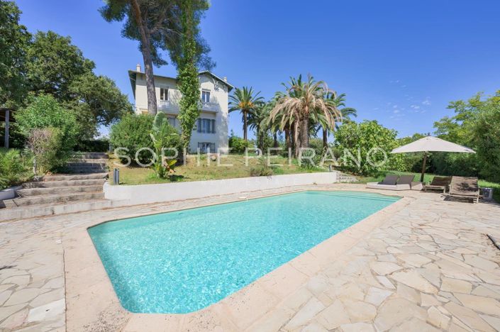 Image No.2-5 Bed House for sale