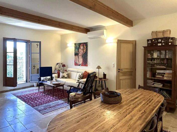 Image No.10-3 Bed House for sale