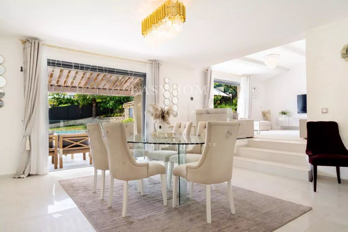 Image No.3-4 Bed House for sale