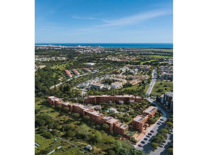 Image No.3-3 Bed Apartment for sale