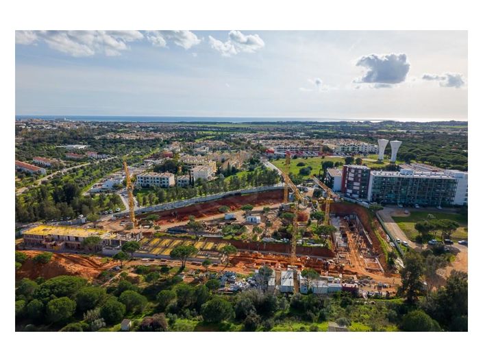 Image No.16-3 Bed Apartment for sale