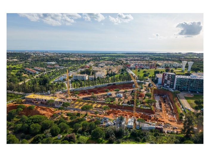 Image No.14-3 Bed Apartment for sale