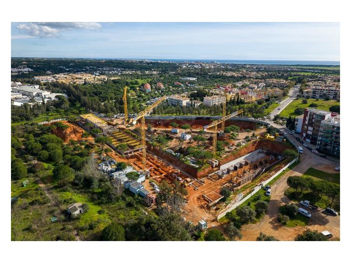 Image No.14-3 Bed Apartment for sale