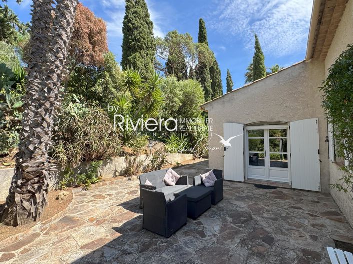 Image No.11-4 Bed House for sale