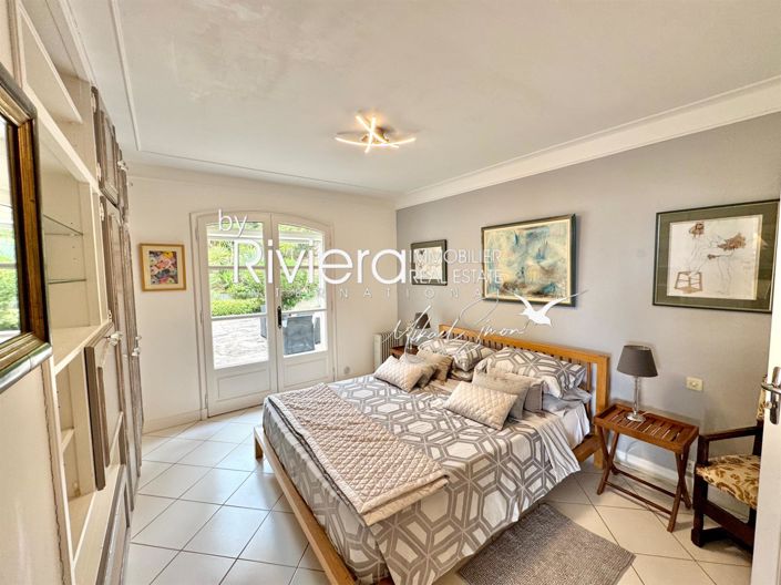 Image No.32-4 Bed House for sale