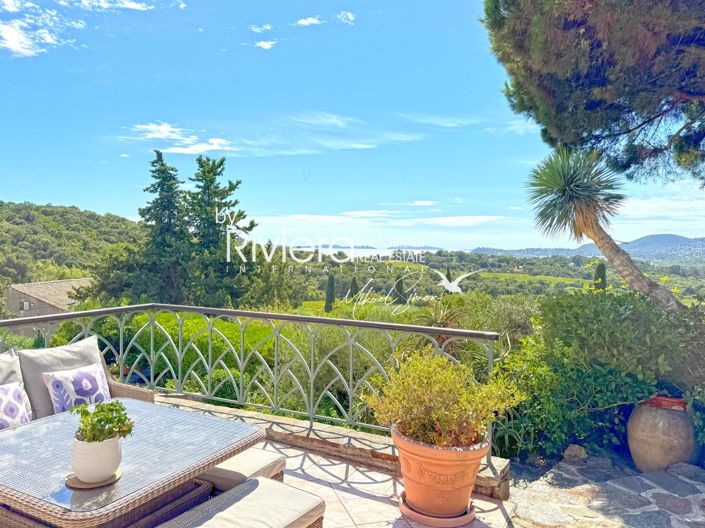 Image No.5-4 Bed House for sale