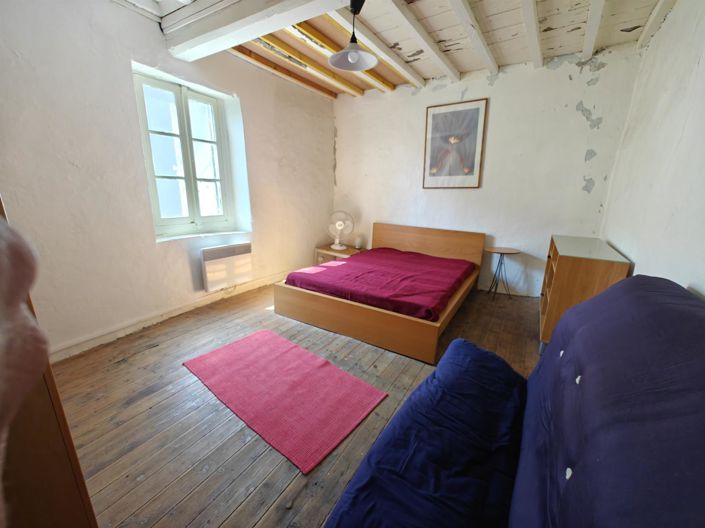 Image No.6-2 Bed House for sale